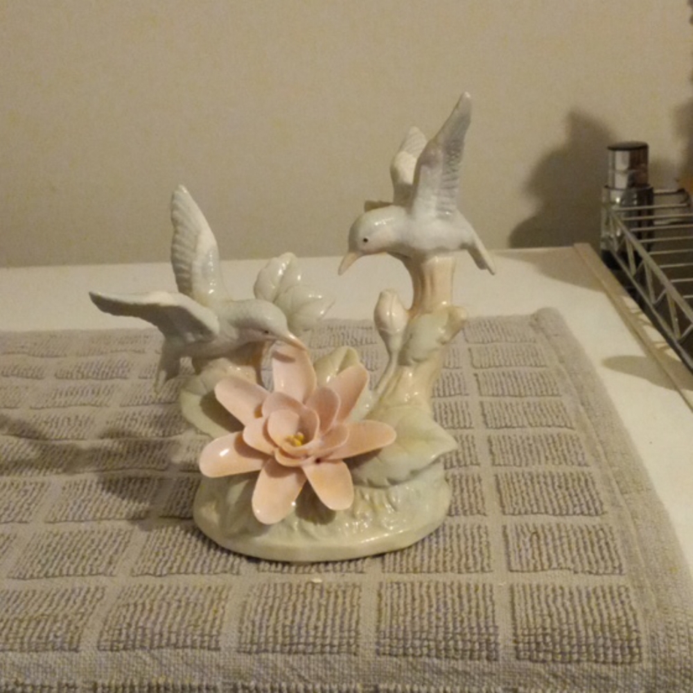 Hummingbirds by Royal Carlton
